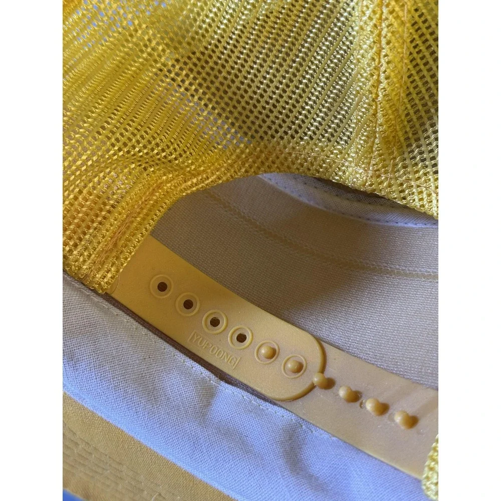 Vintage Dogskin Lake Lodge Debroni's Hat Cap Snap Back Mens‎ One Size Yellow